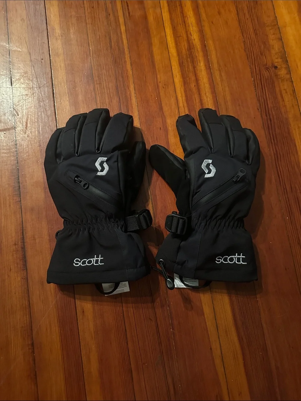 Ski gloves